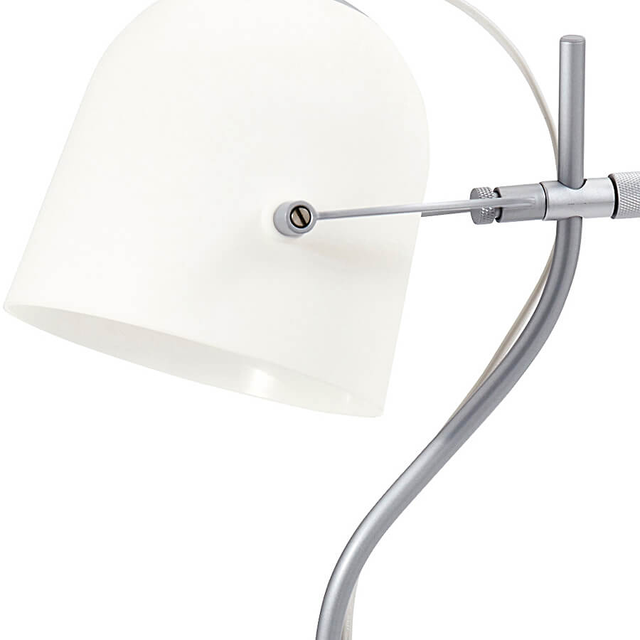 Shavondra Table Lamp - Image 2